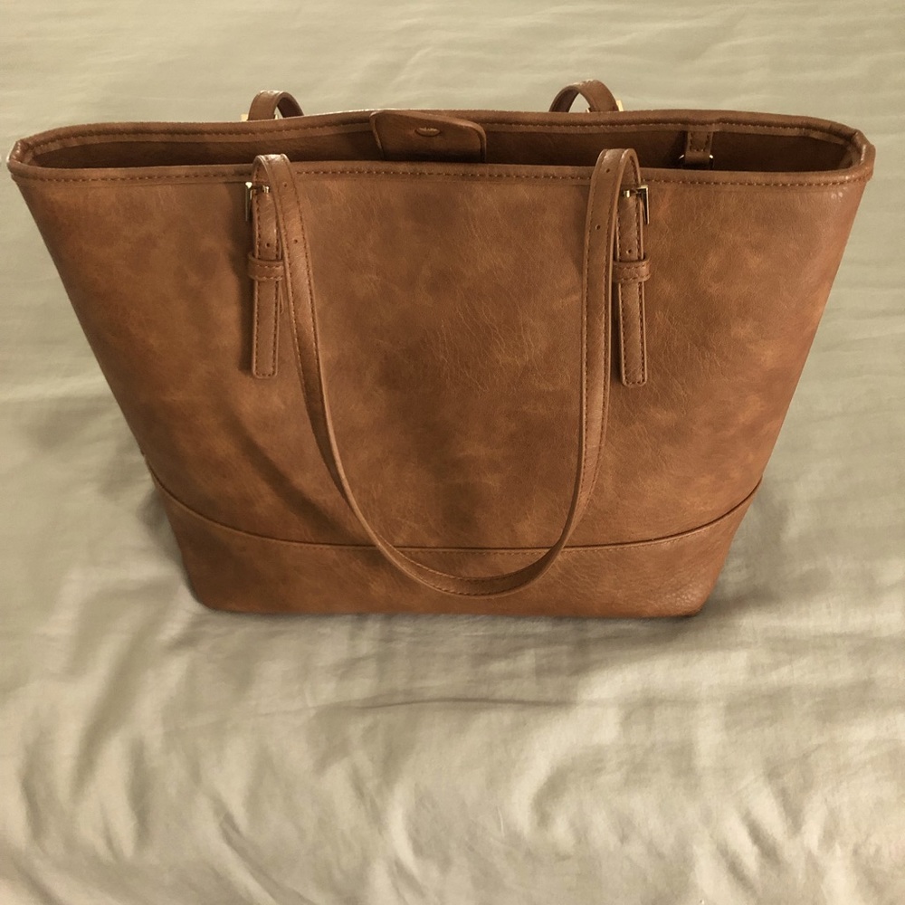 Urban Expressions tote